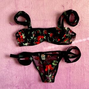 🌹Tie up - rose embroidered set🌹